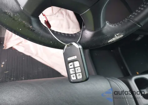 2022 Honda Odyssey Ex-L z USA, uszkodzony, nr VIN 5FNRL6H74NB020876